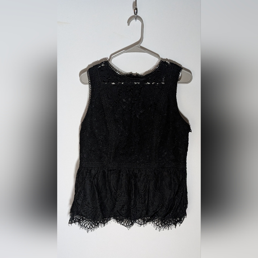 White House Black Market Black Lace Zip Up Blouse